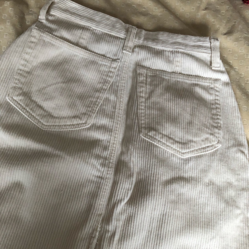 Benetton white corduroy skirt - Picture 3 of 7